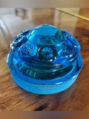 L.E. Smith Glass Company. 
Pattern: "Moon and Stars"